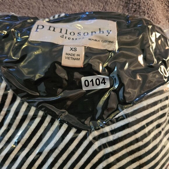 Black & White Striped Asymmetrical Hem Short-Sleeve Dress By Philosophy Size XS - Picture 11 of 11
